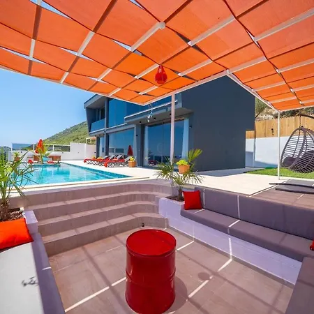 Villa Dark Palace *