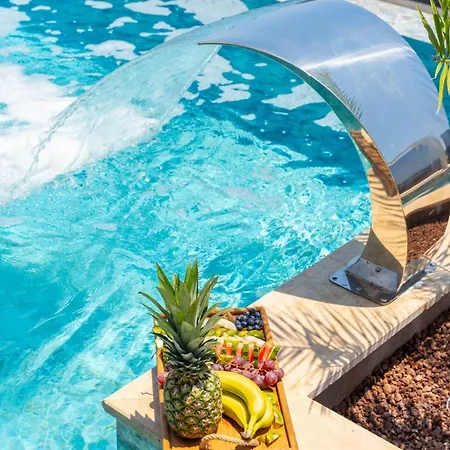 Dark Palace